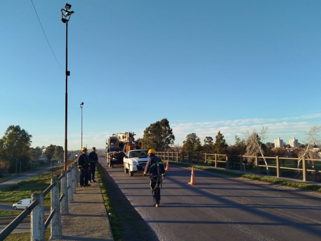 Sin trnsito, comenzaron los trabajos en el puente Emiliozzi